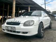 Hyundai Sonata GlS 2001 Car