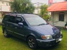Hyundai Traject 2001 Van