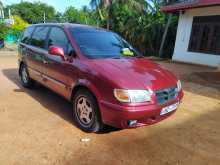Hyundai Trajet 2000 Car