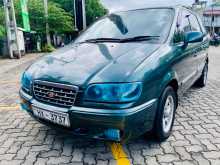 Hyundai TRAJET 2000 SUV