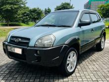 Hyundai Tucson 2006 SUV