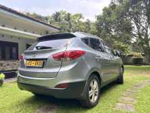 https://riyasewana.com/uploads/hyundai-tucson-10374122822.jpg