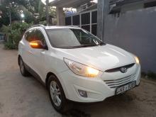 Hyundai Tucson 2011 SUV