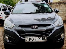 Hyundai Tucson 2011 SUV