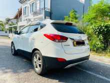 Hyundai Tucson 2011 SUV