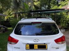 https://riyasewana.com/uploads/hyundai-tucson-15129346256.jpg