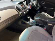 https://riyasewana.com/uploads/hyundai-tucson-1674716975.jpg