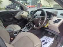 https://riyasewana.com/uploads/hyundai-tucson-171158284963.jpg