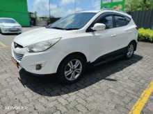 Hyundai TUCSON 2011 SUV