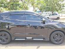https://riyasewana.com/uploads/hyundai-tucson-1765952172.jpg
