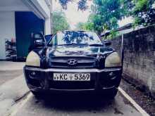 Hyundai Tucson 2006 SUV