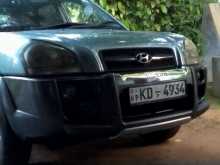 Hyundai Tucson 2006 SUV