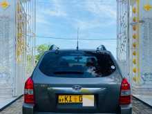 https://riyasewana.com/uploads/hyundai-tucson-2007-290445412842.jpg