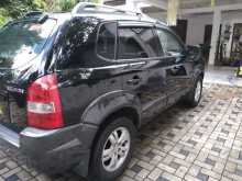 https://riyasewana.com/uploads/hyundai-tucson-2007-911570812534.jpg
