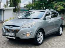 https://riyasewana.com/uploads/hyundai-tucson-2011-1717071212782.jpg