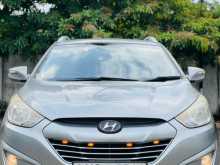 Hyundai Tucson 2011 SUV