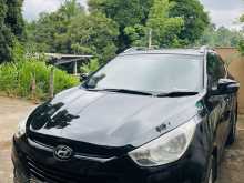 Hyundai Tucson 2011 SUV