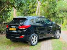 Hyundai Tucson 2011 SUV