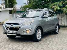 Hyundai Tucson 2011 SUV