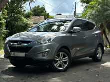 Hyundai Tucson 2011 SUV