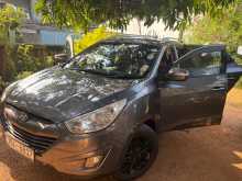 https://riyasewana.com/uploads/hyundai-tucson-2012-1117251912884.jpg