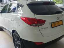 https://riyasewana.com/uploads/hyundai-tucson-2012-18101937342.jpg