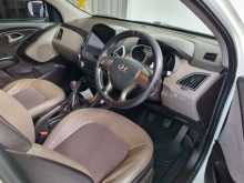 https://riyasewana.com/uploads/hyundai-tucson-2012-2018264612134.jpg