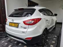 https://riyasewana.com/uploads/hyundai-tucson-2012-2018264612263.jpg