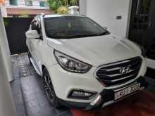 https://riyasewana.com/uploads/hyundai-tucson-2012-2018264612992.jpg