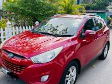 Hyundai Tucson 2012 SUV