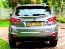 https://riyasewana.com/uploads/hyundai-tucson-2013-25535012353.jpg