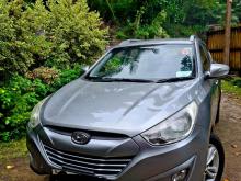 Hyundai Tucson 2012 SUV