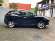 https://riyasewana.com/uploads/hyundai-tucson-23151436552.jpg