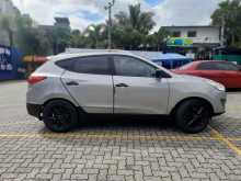 https://riyasewana.com/uploads/hyundai-tucson-231553104303.jpg
