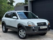 Hyundai Tucson 2005 SUV