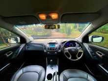 https://riyasewana.com/uploads/hyundai-tucson-242333144413.jpg