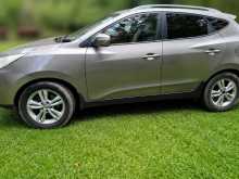 Hyundai Tucson 2011 SUV