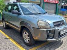 Hyundai Tucson 2006 SUV