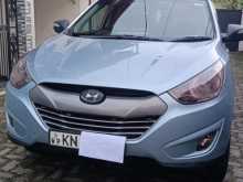 Hyundai Tucson 2010 SUV