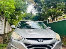 Hyundai Tucson 2WD 2011 SUV