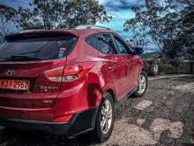 Hyundai Tucson 2010 SUV