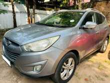 Hyundai Tucson 2011 SUV