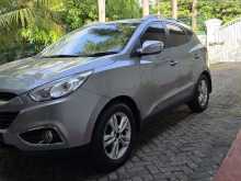 Hyundai Tucson 4WD 2011 SUV