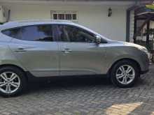 https://riyasewana.com/uploads/hyundai-tucson-4wd-91741035002.jpg
