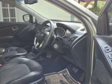 https://riyasewana.com/uploads/hyundai-tucson-4wd-91742326695.jpg