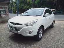 Hyundai Tucson 2010 SUV