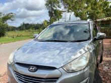 Hyundai Tucson 2011 SUV