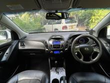 https://riyasewana.com/uploads/hyundai-tucson-611043817064.jpg