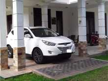 https://riyasewana.com/uploads/hyundai-tucson-7114643992.jpg