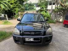 Hyundai Tucson 2005 SUV